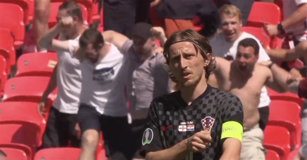 他们将与亚 他们将与亚