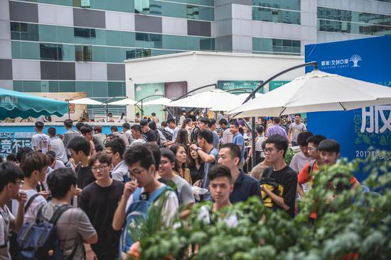 还需要具备 还需要具备