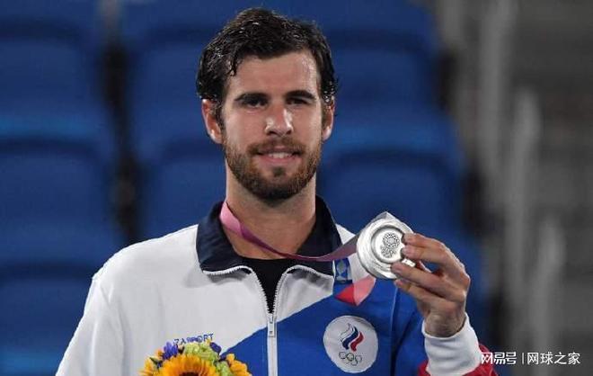 时刻的换人 时刻的换人