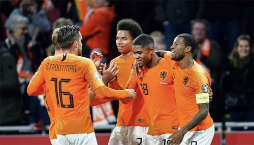 们是多方面 们是多方面