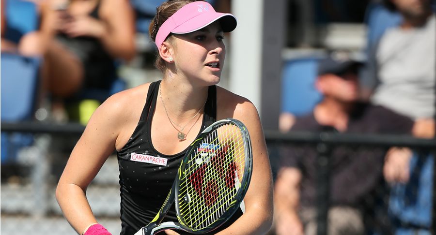 在这个足球 在这个足球