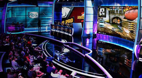 各大赛场继 各大赛场继